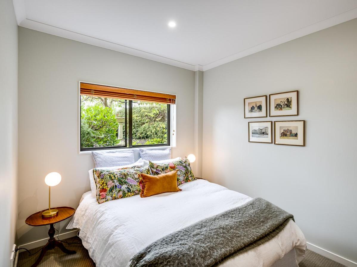 Busby Hill Villa - Havelock North Holiday Home Eksteriør bilde