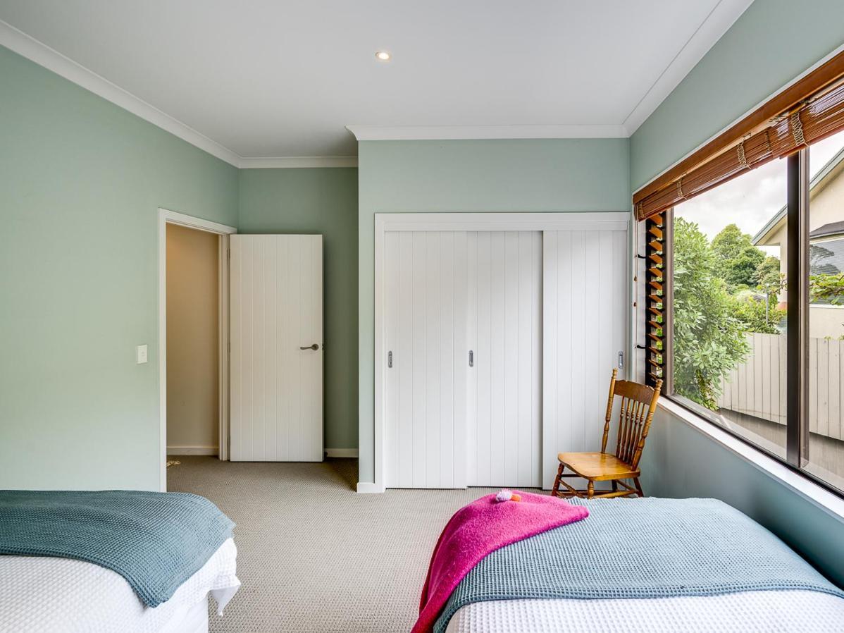 Busby Hill Villa - Havelock North Holiday Home Eksteriør bilde