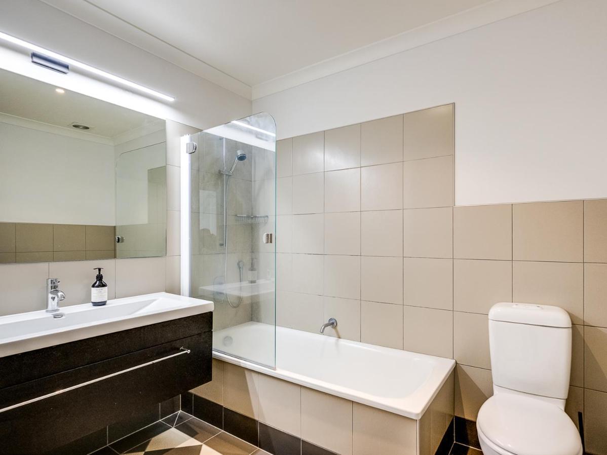 Busby Hill Villa - Havelock North Holiday Home Eksteriør bilde